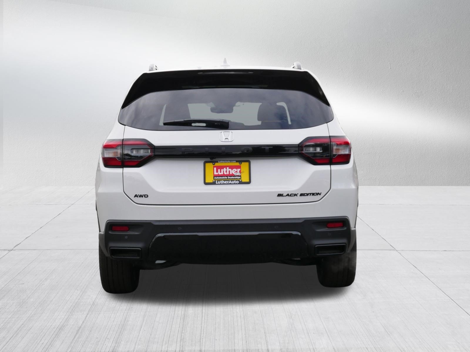 New 2026 Honda Pilot Black Edition image 6