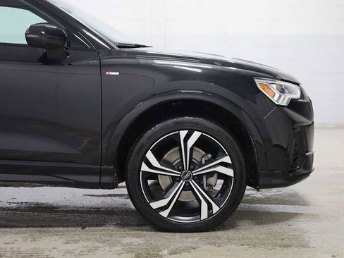 Used 2024 Audi Q3 2.0T Premium Plus image 11