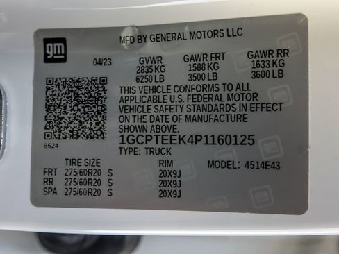 Used 2023 Chevrolet Colorado Trail Boss w/ Technology Package image 34