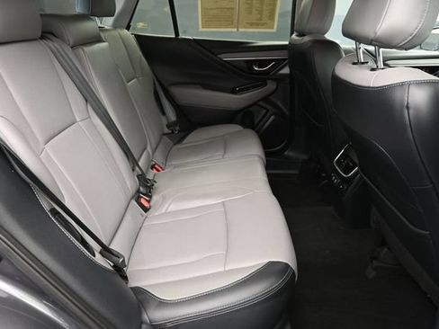 Used 2022 Subaru Outback Limited AWD/4WD image 29