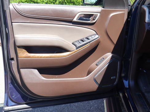 Used 2018 GMC Yukon Denali w/ Denali Ultimate Package image 15