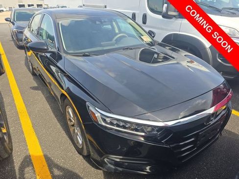 Used 2020 Honda Accord LX image 4