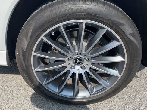 Certified 2024 Mercedes-Benz GLE 350 4MATIC image 9