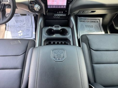 Used 2026 RAM 1500 Laramie AWD/4WD image 15