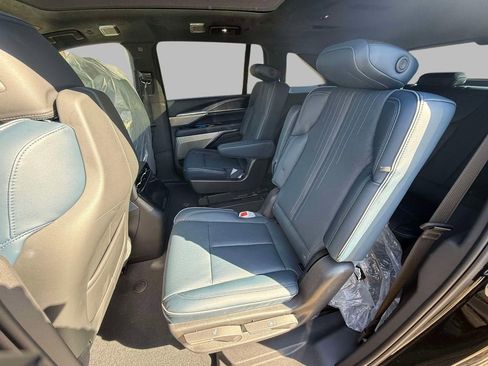 New 2025 Cadillac Escalade IQ Luxury 2 image 13