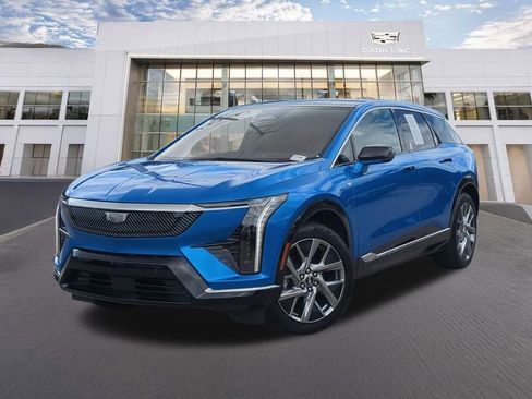 Used 2026 Cadillac Optiq Luxury 1 AWD/4WD image 1