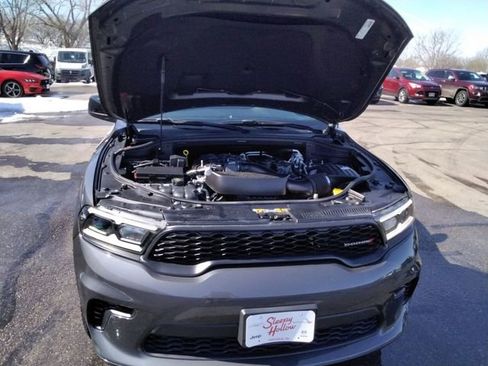 Used 2024 Dodge Durango GT image 11
