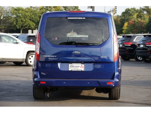 Used 2017 Ford Transit Connect XLT image 4