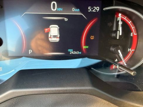 Used 2023 Toyota RAV4 XLE image 14