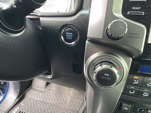 Used 2020 Toyota 4Runner Limited image 17