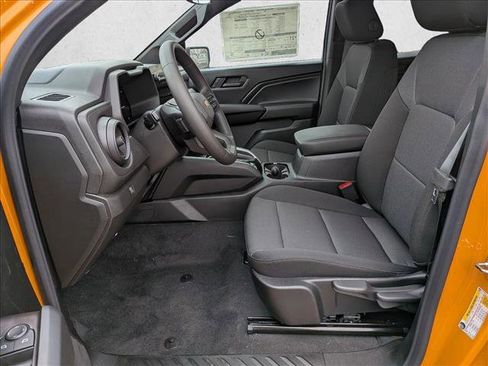 New 2026 Chevrolet Colorado W/T image 15