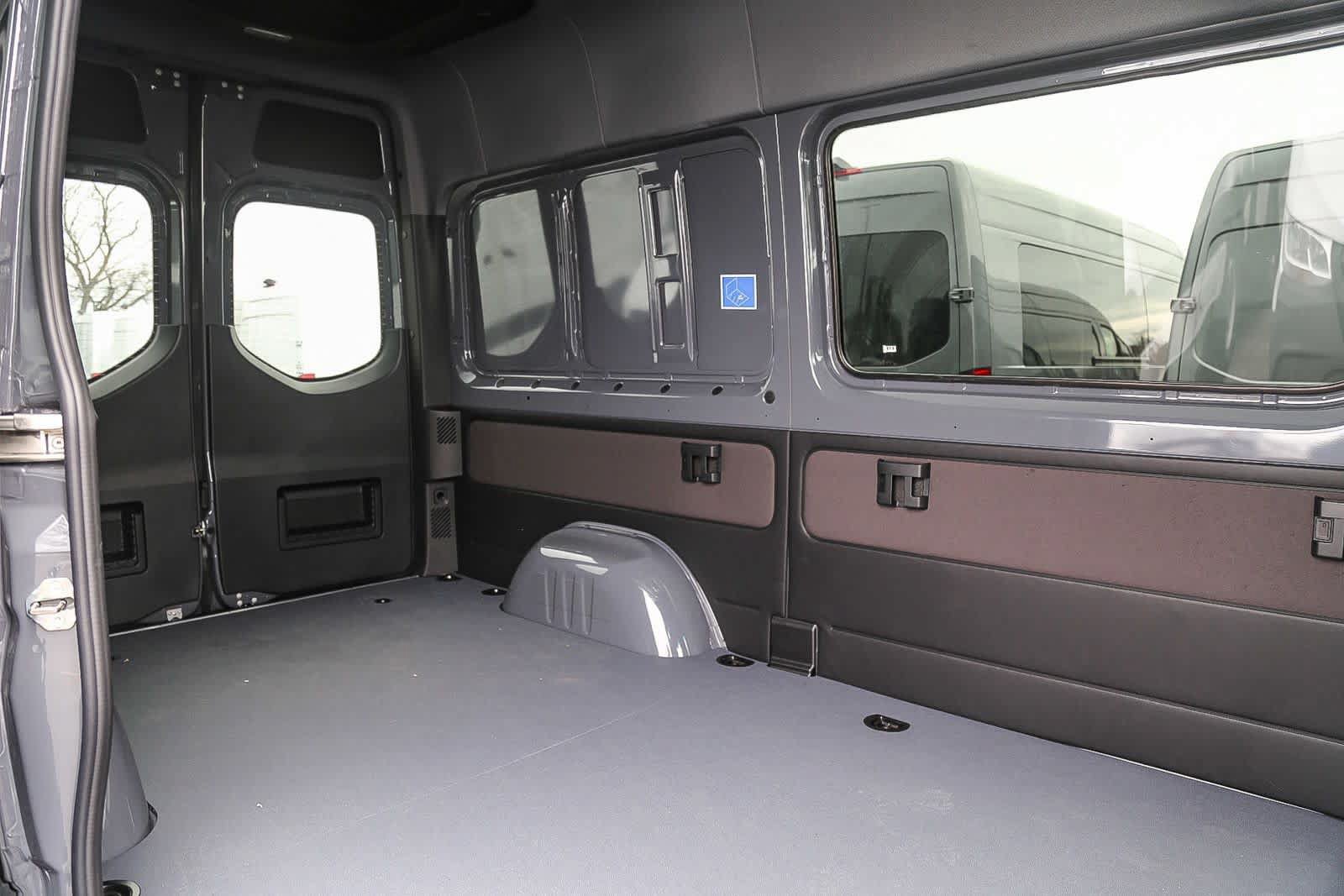 New 2024 Mercedes-Benz Sprinter 2500 image 15