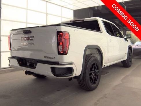 Used 2025 GMC Sierra 1500 Elevation AWD/4WD image 2