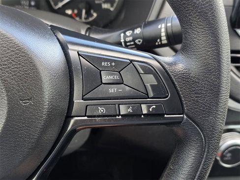 Used 2024 Nissan Altima 2.5 S image 22