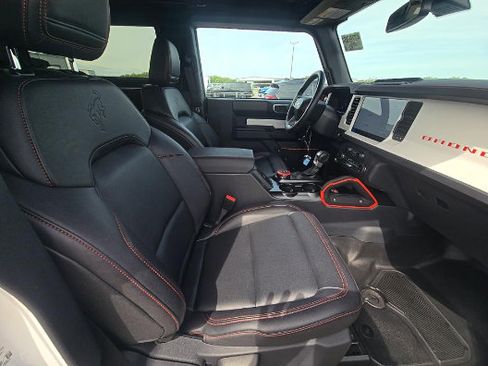 Used 2025 Ford Bronco Stroppe Edition AWD/4WD image 16