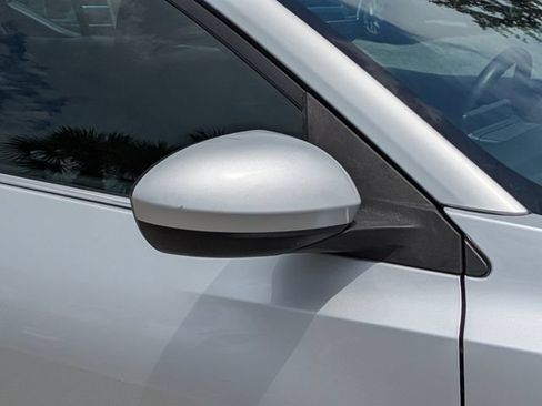Used 2022 Nissan Sentra S FWD image 12