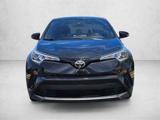 Used 2018 Toyota C-HR XLE FWD video 2