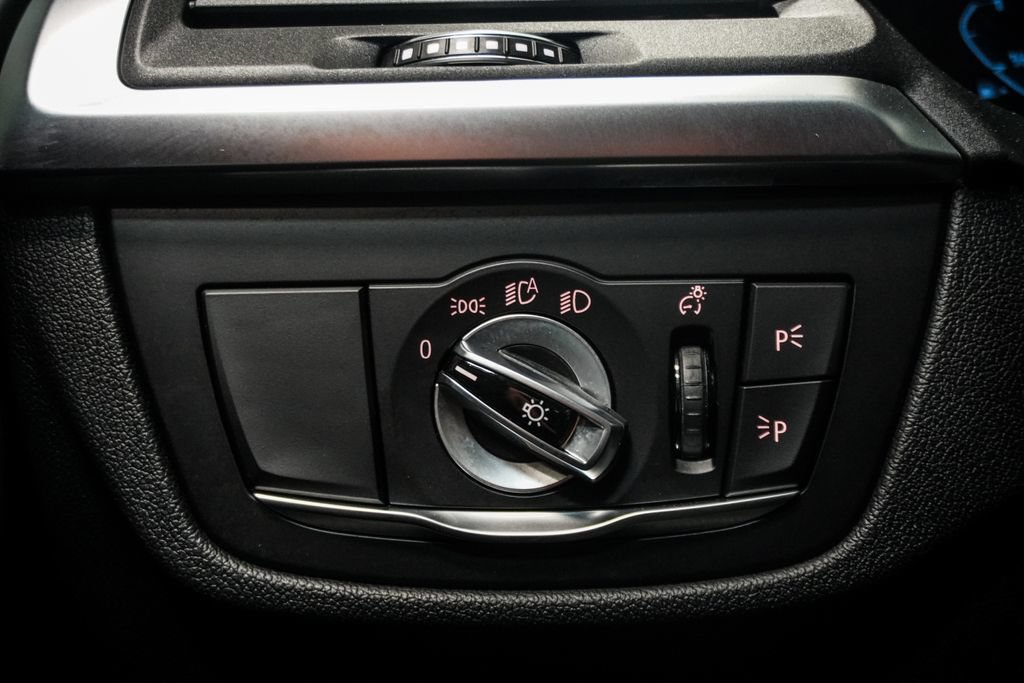 Used 2022 BMW X3 sDrive30i RWD image 26