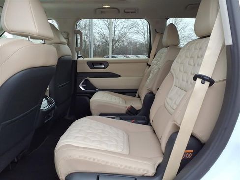 New 2026 Nissan Armada Platinum Reserve AWD/4WD image 8