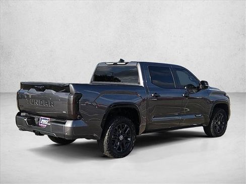 Used 2024 Toyota Tundra Platinum AWD/4WD image 5