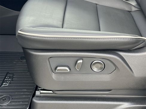 New 2026 Cadillac Escalade ESV Luxury w/ LPO, Floor Liner Package image 23