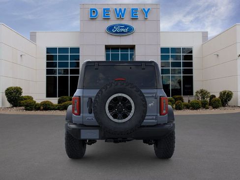 New 2025 Ford Bronco Badlands image 6