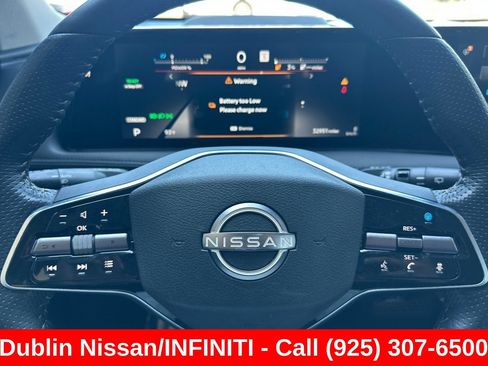 Used 2023 Nissan Ariya FWD image 36