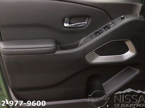 New 2026 Nissan Frontier SV AWD/4WD image 10