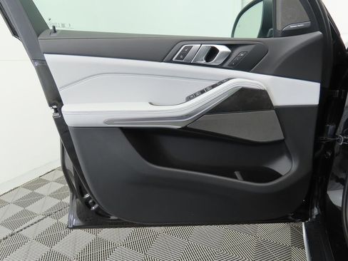 New 2026 BMW X5 sDrive40i w/ Premium Package image 25