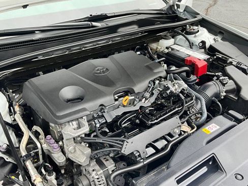 Used 2023 Toyota Camry LE FWD image 11