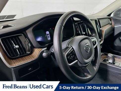 Used 2023 Volvo XC60 B5 Plus w/ Climate Package AWD/4WD image 13