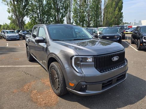 New 2025 Ford Maverick Lobo image 3