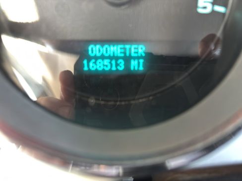 Used 2011 GMC Sierra 2500 W/T w/ Snow Plow Prep Package image 16