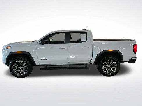Used 2023 GMC Canyon AT4 w/ AT4 Premium Package AWD/4WD image 2