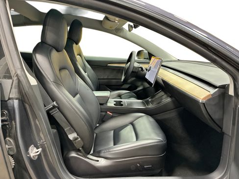 Certified 2021 Tesla Model 3 Standard Range Plus RWD image 13