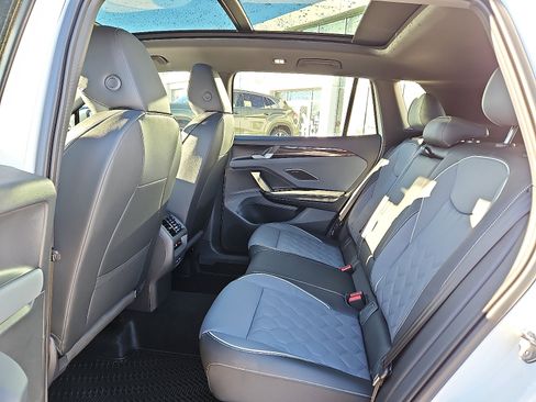 New 2026 Volkswagen Tiguan SEL R-Line image 10