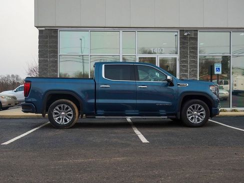 Used 2024 GMC Sierra 1500 Denali AWD/4WD image 2
