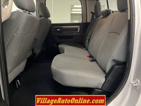 Used 2015 RAM 2500 SLT AWD/4WD image 23