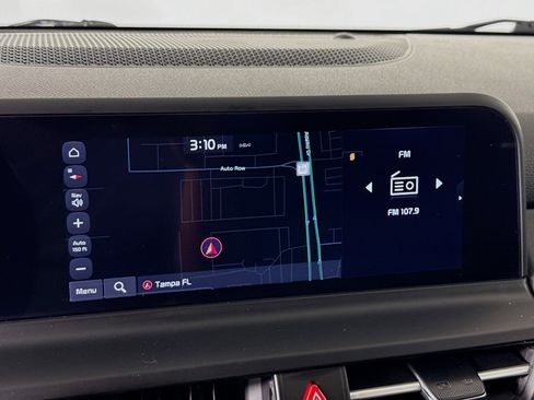 Used 2024 Kia Seltos SX w/ SX Sunroof Package image 14