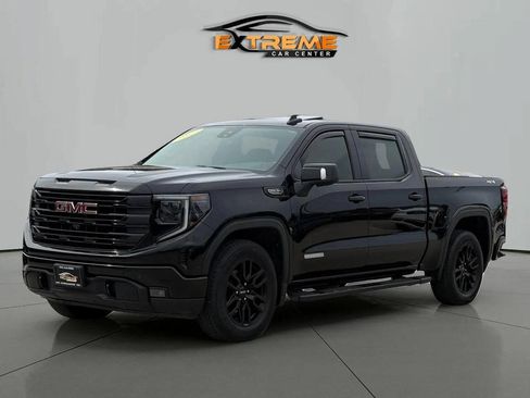 Used 2022 GMC Sierra 1500 Elevation w/ Elevation Premium Package AWD/4WD image 2