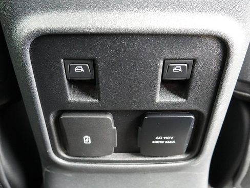 Used 2023 Ford Bronco Badlands AWD/4WD image 54