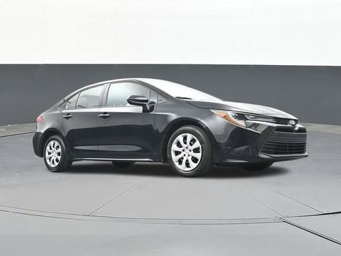 Used 2025 Toyota Corolla LE FWD image 53