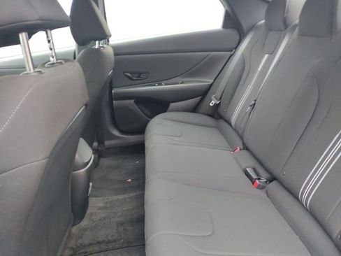 Certified 2025 Hyundai Elantra Sport image 13