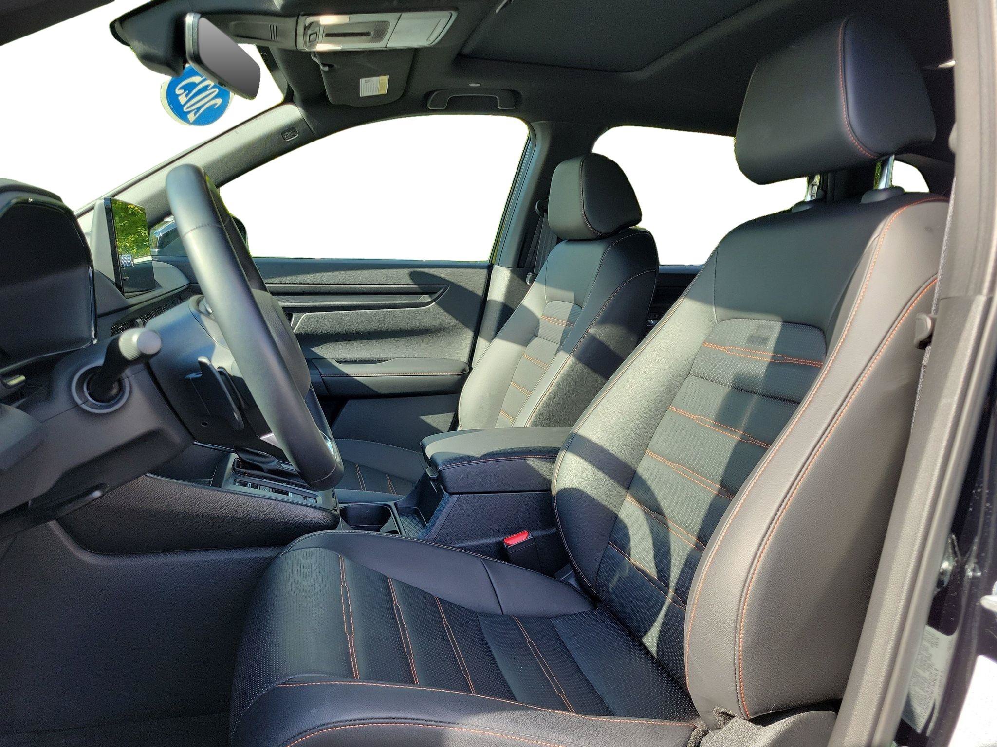 Used 2025 Honda CR-V Sport-L image 5