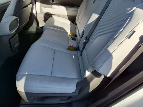 Used 2026 Hyundai Palisade SEL FWD image 19