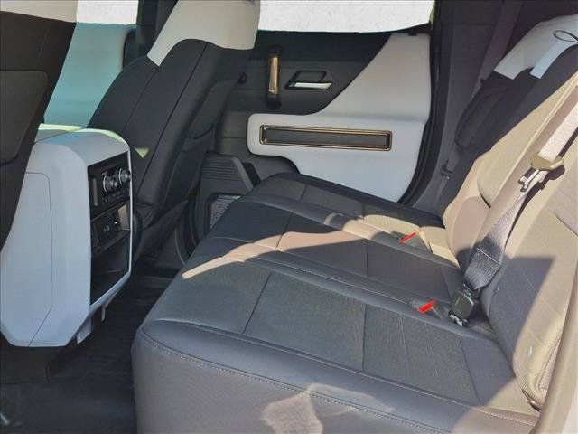 Used 2025 GMC Hummer EV 2X AWD/4WD image 16