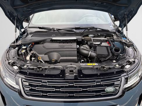 Used 2026 Land Rover Range Rover Evoque S image 8