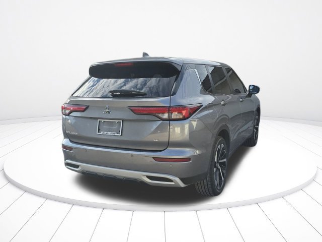 Used 2024 Mitsubishi Outlander SE FWD image 4