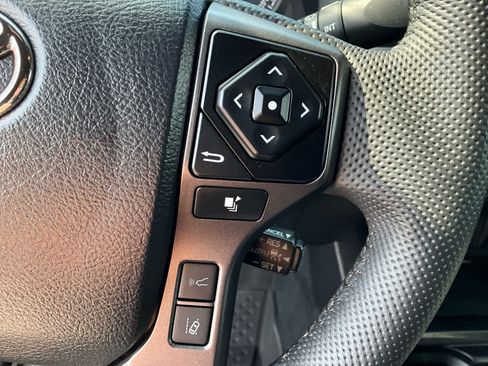 Used 2023 Toyota Tacoma TRD Sport w/ Black Out Package (TMS) AWD/4WD image 22