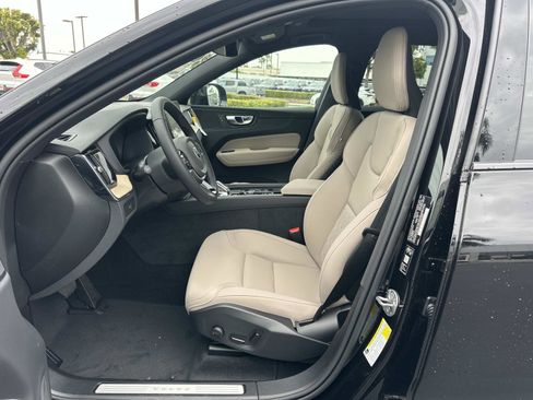 New 2026 Volvo XC60 B5 Core image 13